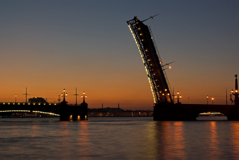 Троицкий мост в санкт петербурге ночью