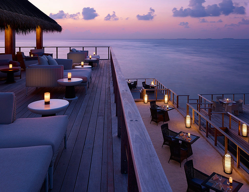 Мир отдыха. Мальдивы Dusit Thani Maldives. Dusit Thani Maldives 5*. Мальдивы Дусит Тхани отель. Dusit Thani Maldives 5* фото.